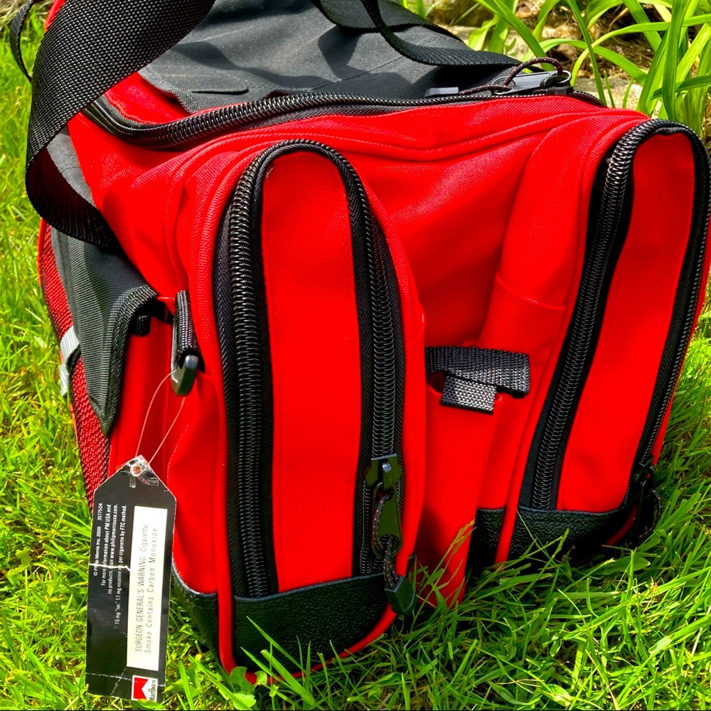 Marlboro Collectors Gear Fishing Tackle Bag - Picture 3 of 16